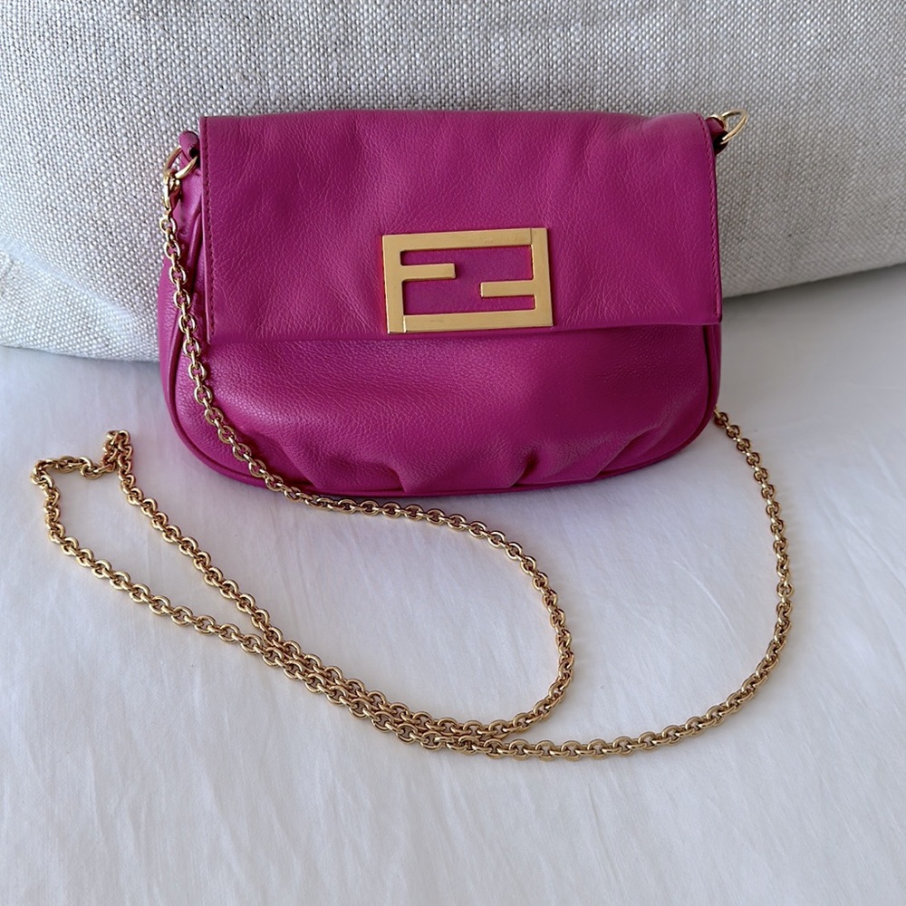 FENDI CROSSBODY/ CLUTCH BAG